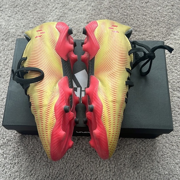 Boy soccer cleats Nemeziz Messi - Picture 2 of 4